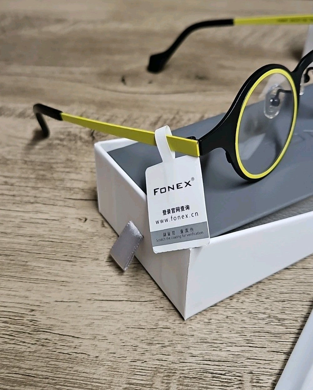 Unisex Round Titanium Eyeglasses Frame Black/ Yellow 39/27/150 Fonex
