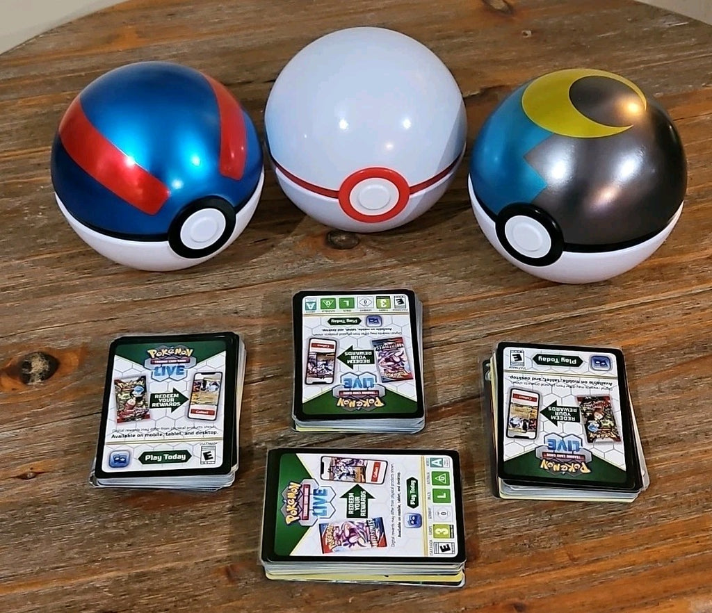 Pokemon Cards Gift Pokeball Tin & 31x Card Bulk Booster Joblot V/EX/VMAX