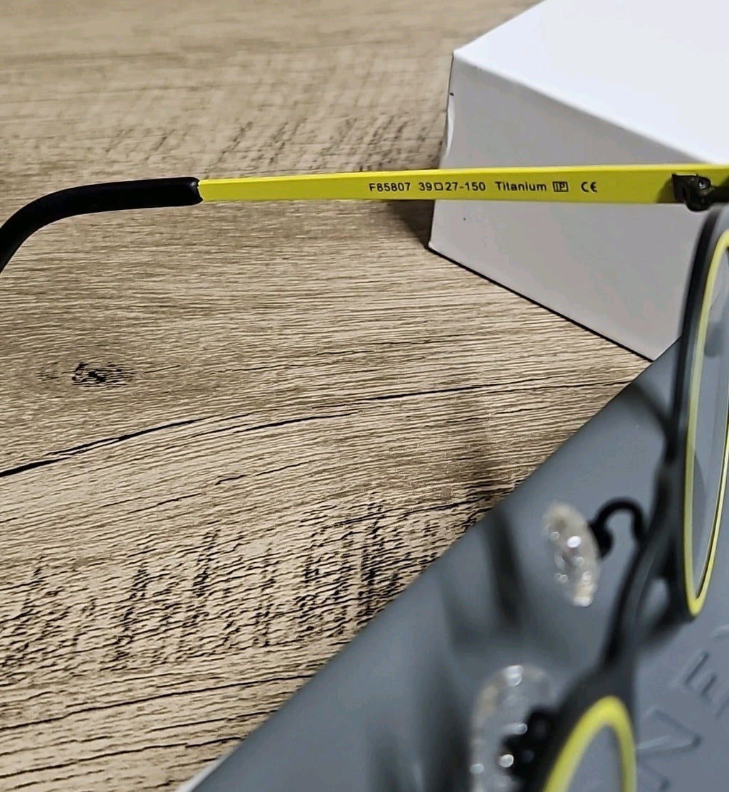 Unisex Round Titanium Eyeglasses Frame Black/ Yellow 39/27/150 Fonex