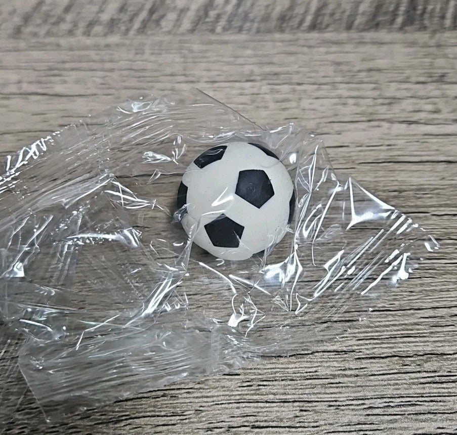 30Pcs 3D Sports Erasers, Football Basketball Soccer Bowling Novelty Erasers New