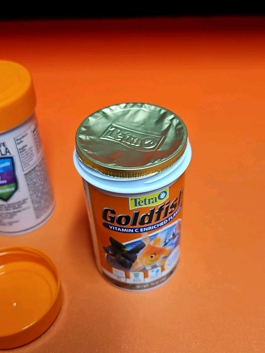 4 Tetra Goldfish Flake, Nutritionally Balanced Diet For Aquarium Fish, Vitamin C