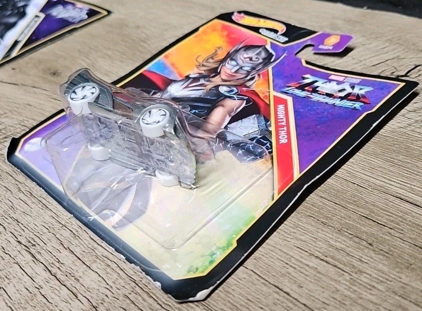 Hot Wheels Marvel Black Panther Thor She Hulk Hulk Car Versions New 4pk Sealed - Horizon Endless
