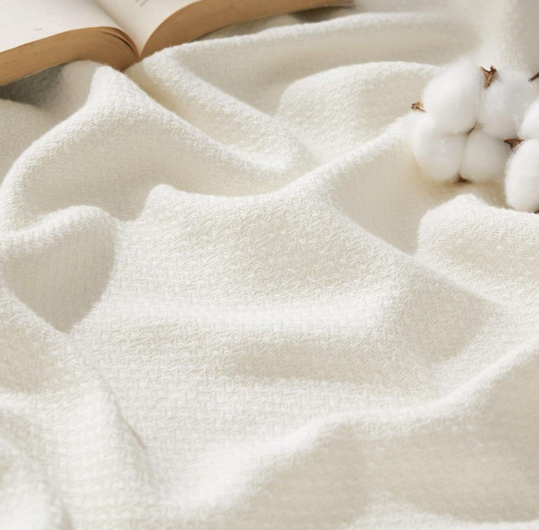 Bedsure Queen Cotton Blanket - Cream Herringbone Weave (90x90)