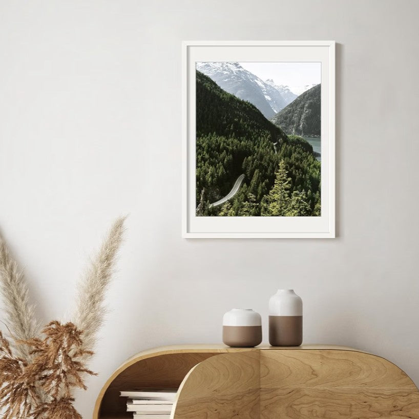 18x24 White Picture Frame with 16x20 Mat – Gallery Wall Decor Poster Frame