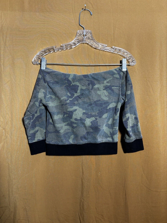 Tapout WWE Camouflage Youth Small Size 4 Hoodie With Pockets - Horizon Endless