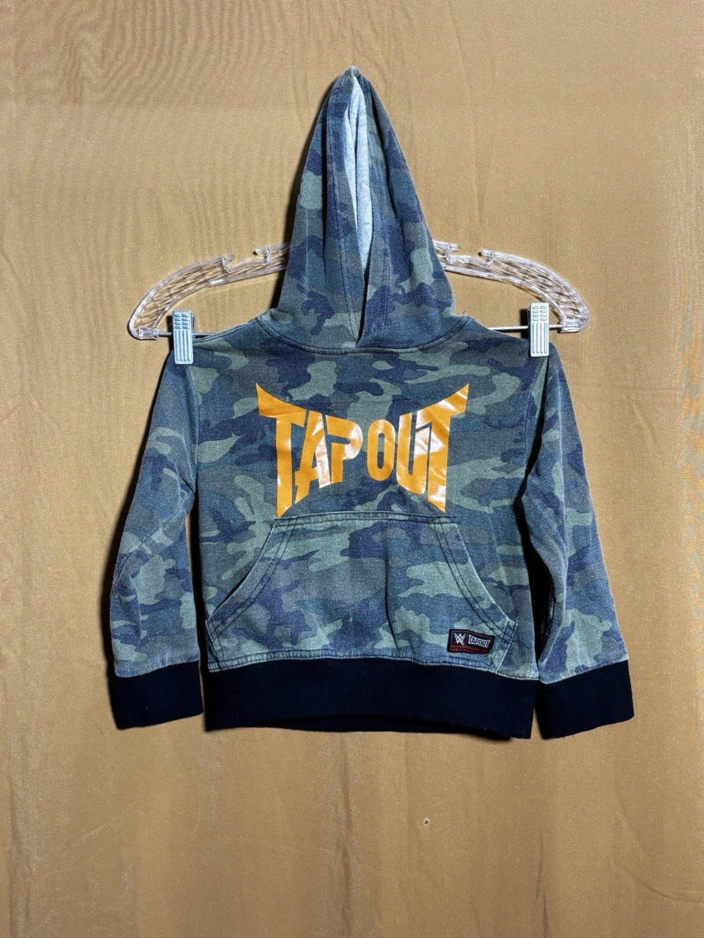 Tapout WWE Camouflage Youth Small Size 4 Hoodie With Pockets - Horizon Endless