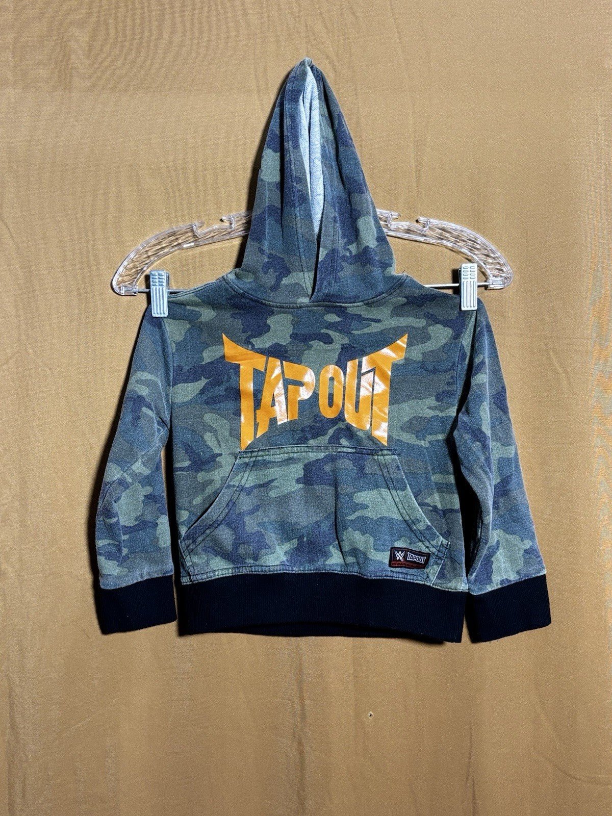 Tapout WWE Camouflage Youth Small Size 4 Hoodie With Pockets - Horizon Endless