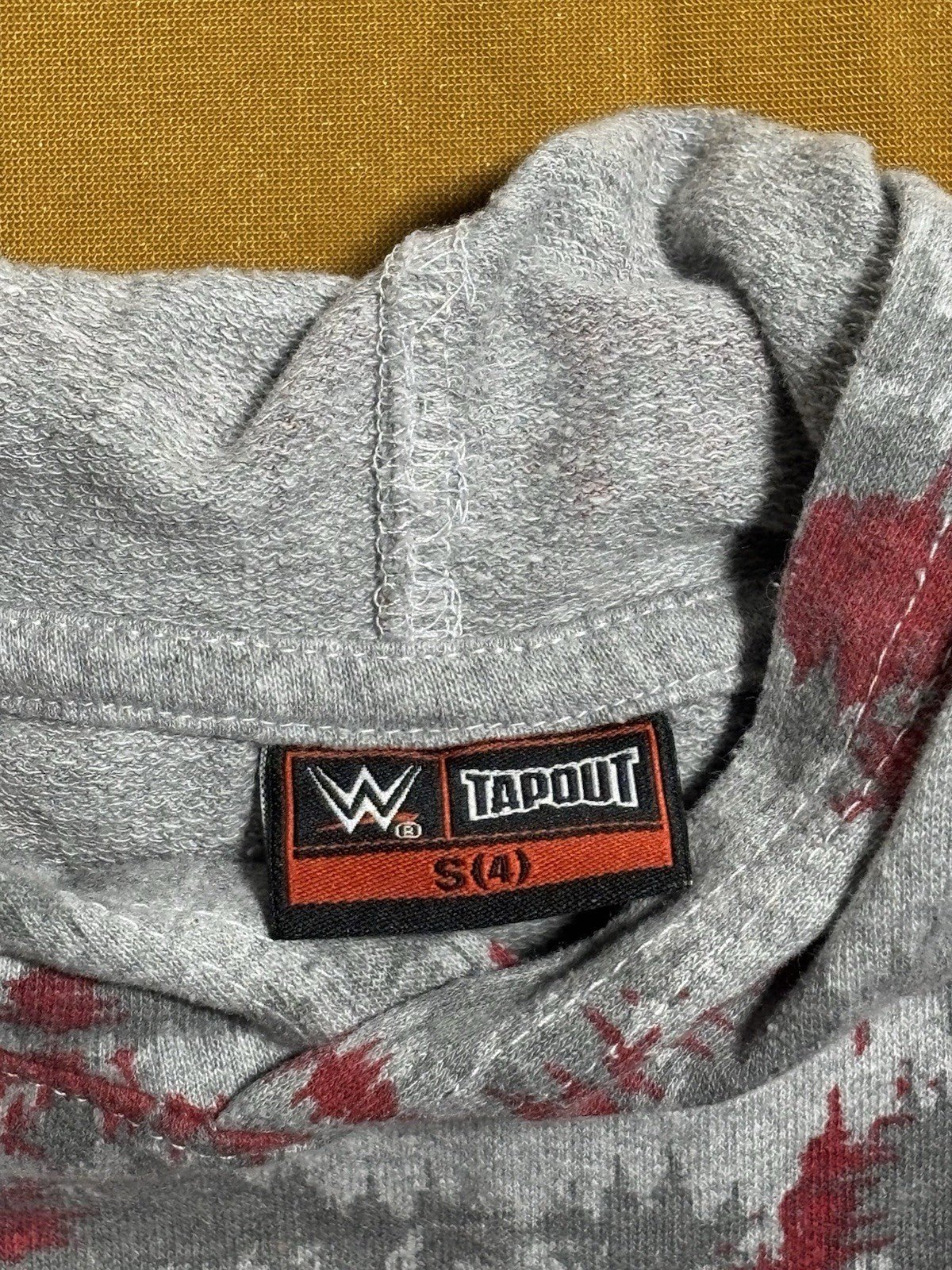Tapout WWE Youth Small Size 4 Pullover Long Sleeve Hoodie - Horizon Endless